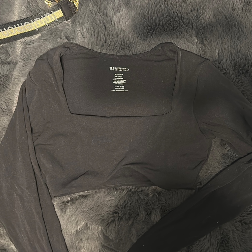 BuffBunny Black Crop Top